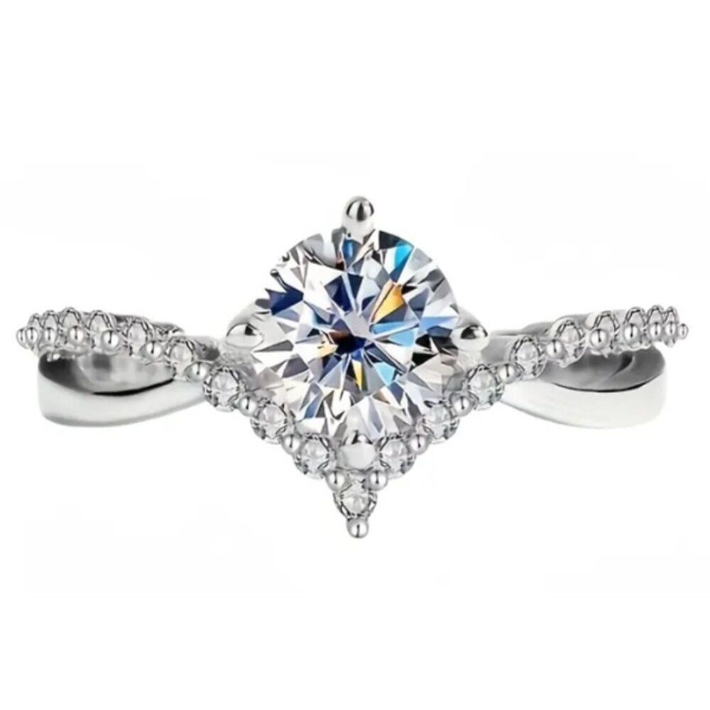 1 Carat Center Stone & 925 Sterling Silver Setting Wedding Ring